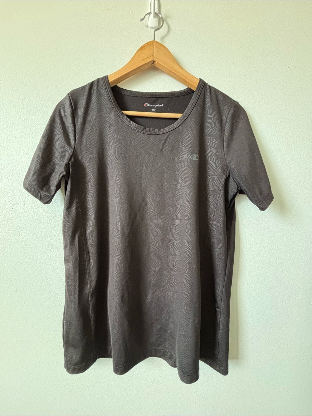 Champion Men’s Short Sleeve Tee — Charcoal